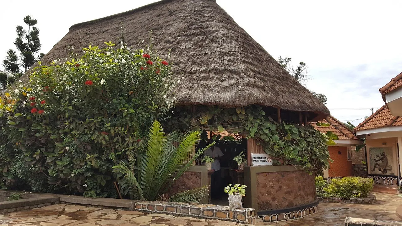 Phenicia Motel Entebbe 3*,